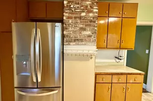 105 Dewolf St, New Bedford, MA 02740 - Photo 11