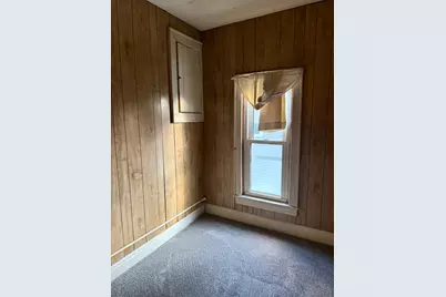 105 Dewolf St, New Bedford, MA 02740 - Photo 17