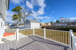 39 Wallace St, Springfield, MA 01119 - Photo 39