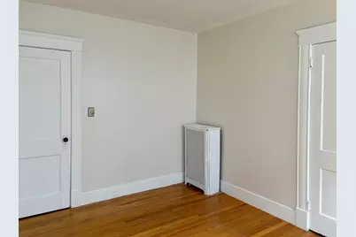 271-273 Pleasant St #271, Holyoke, MA 01040 - Photo 15