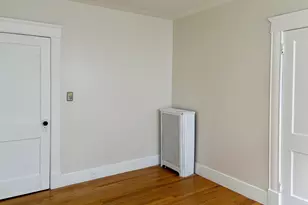 271-273 Pleasant St, Holyoke, MA 01040 - Photo 15