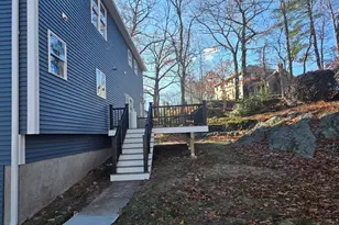 39 Tamarock Terrace, Stoneham, MA 02180 - Photo 3