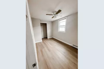 32 Wamesit St #3, Lowell, MA 01852 - Photo 9