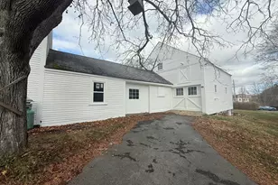 35 School St, Winchendon, MA 01475 - Photo 5