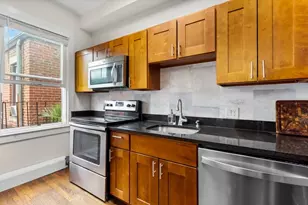 390 Riverway, Boston, MA 02115 - Photo 5