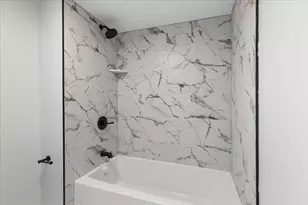 123 Bay St, Springfield, MA 01109 - Photo 37