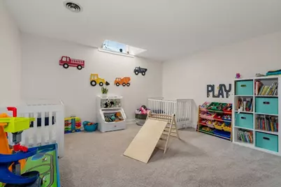 35 Flint #106, Salem, MA 01970 - Photo 5