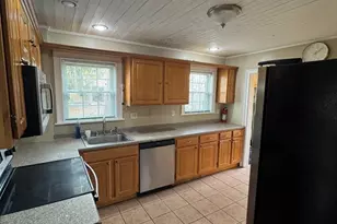 78 Summer St, Weymouth, MA 02188 - Photo 7