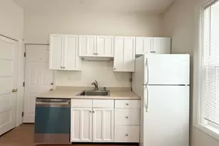 60 Park St, Somerville, MA 02143 - Photo 3