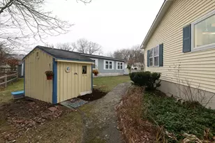 11 Hawthorne St, Rockland, MA 02370 - Photo 27