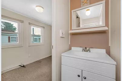 261 Newbury #33B, Peabody, MA 01960 - Photo 21