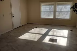 2 Upland Rd, Taunton, MA 02780 - Photo 9