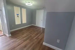 35 Broadsound Ave, Revere, MA 02151 - Photo 5