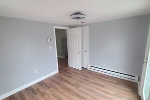 35 Broadsound Ave, Revere, MA 02151 - Photo 11