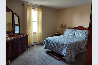 675 Lees River Ave, Somerset, MA 02725 - Photo 9