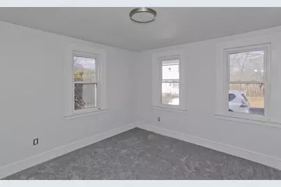 19 Church St, Agawam, MA 01001 - Photo 23