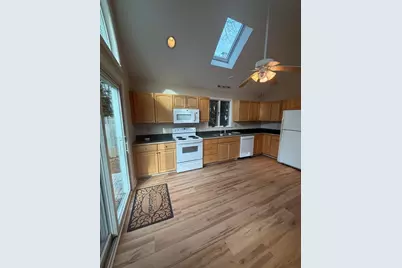 315 High #315, Newburyport, MA 01950 - Photo 3