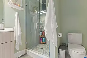 6 Ashland St, Boston, MA 02122 - Photo 17