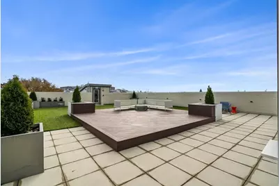 309 E St #0046, Boston, MA 02127 - Photo 33