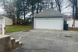 40 Peekskill Ave, Springfield, MA 01129 - Photo 25