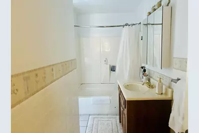 40 Peekskill Ave, Springfield, MA 01129 - Photo 11