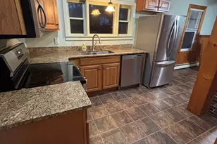 19 Wentworth, Stoughton, MA 02072 - Photo 3