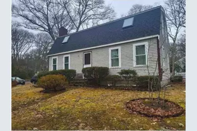 46 Pond Circle, Mashpee, MA 02649 - Photo 5