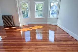 122 Florence St, Boston, MA 02131 - Photo 11