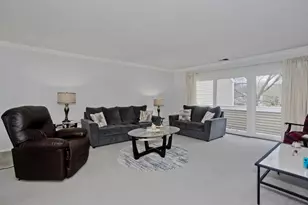 286 Nassau Dr, Springfield, MA 01129 - Photo 7