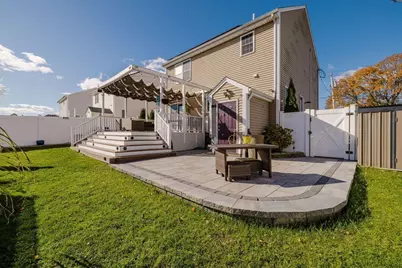 20 Reeves St, Fall River, MA 02721 - Photo 37