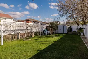 20 Reeves St, Fall River, MA 02721 - Photo 39