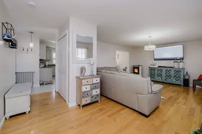 20 Reeves St, Fall River, MA 02721 - Photo 7