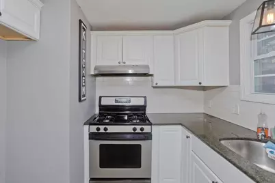 37 Middlebrook Dr, Springfield, MA 01129 - Photo 13