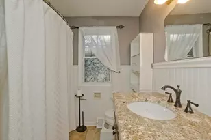 37 Middlebrook Dr, Springfield, MA 01129 - Photo 31