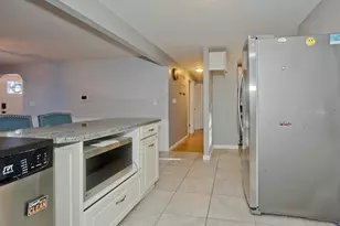 37 Middlebrook Dr, Springfield, MA 01129 - Photo 11