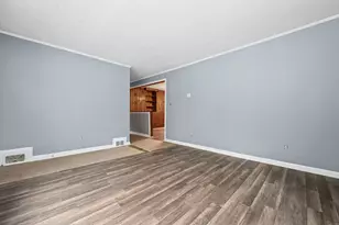 38 S Spencer Rd, Spencer, MA 01562 - Photo 5