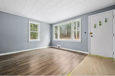 38 S Spencer Rd, Spencer, MA 01562 - Photo 3