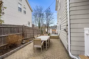 175 Lothrop St, Beverly, MA 01915 - Photo 29