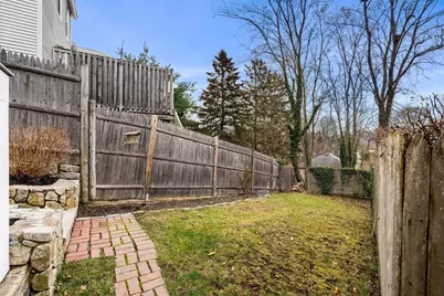 175 Lothrop St, Beverly, MA 01915 - Photo 31