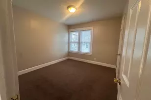 383 Newbury St, Springfield, MA 01104 - Photo 9