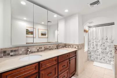 1003 Chestnut St #1003, Newton, MA 02464 - Photo 9