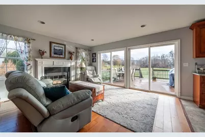 83 Bay Road, Hadley, MA 01035 - Photo 5