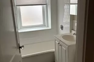 50 Broadway, Beverly, MA 01915 - Photo 5