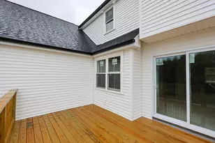 38 Hemlock St, Douglas, MA 01516 - Photo 35