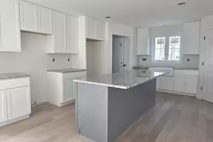 38 Hemlock St, Douglas, MA 01516 - Photo 3