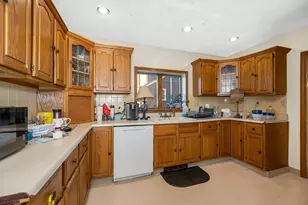 445 E Foster St, Melrose, MA 02176 - Photo 9
