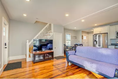 24 E Ashland St, Brockton, MA 02301 - Photo 11