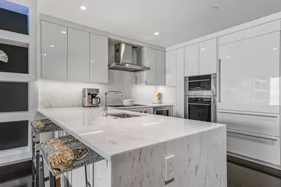150 Seaport Blvd #17C, Boston, MA 02210 - Photo 9