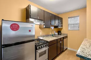 20 International Pl, Tewksbury, MA 01876 - Photo 23