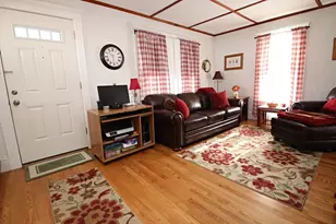 431 Central St, Saugus, MA 01906 - Photo 9